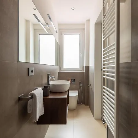 The Collector - Design Boutique By The Grand Canal, Ponterosso Τεργέστη