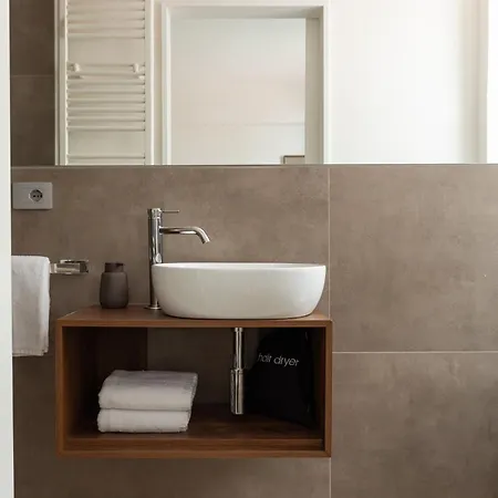 Διαμέρισμα The Collector - Design Boutique By The Grand Canal, Ponterosso Τεργέστη