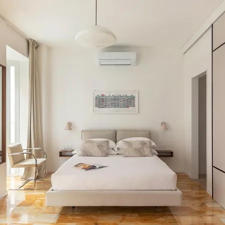 The Collector - Design Boutique By The Grand Canal, Ponterosso * Triëst