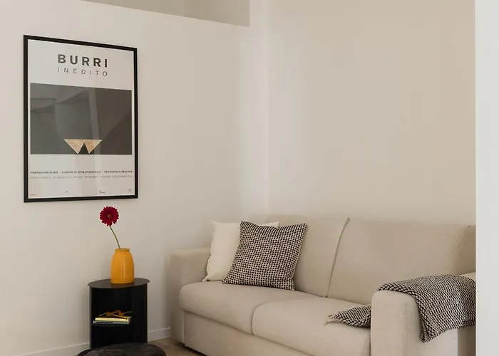 The Collector - Design Boutique By The Grand Canal, Ponterosso * Triëst