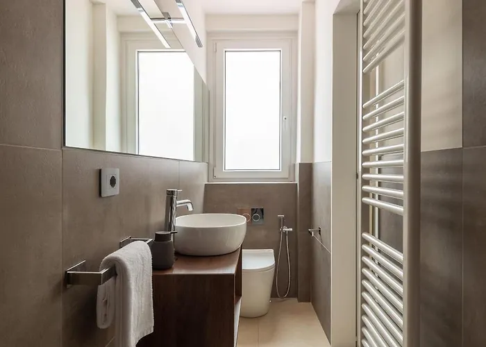 The Collector - Design Boutique By The Grand Canal, Ponterosso Triëst