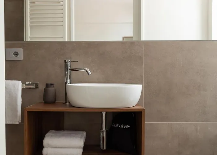 Appartement The Collector - Design Boutique By The Grand Canal, Ponterosso Triëst